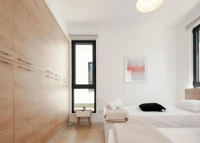 Avalon 1 12 * Paphos