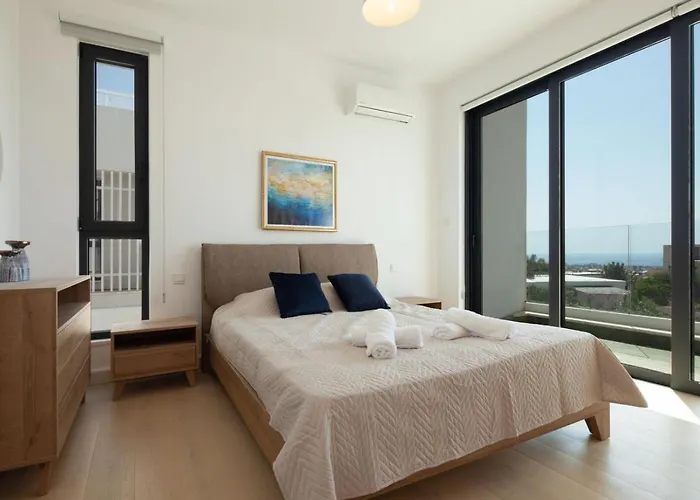 Avalon 1 12 * Paphos